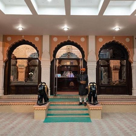 Hotel Basant Vihar Palace Bikaner Zewnętrze zdjęcie