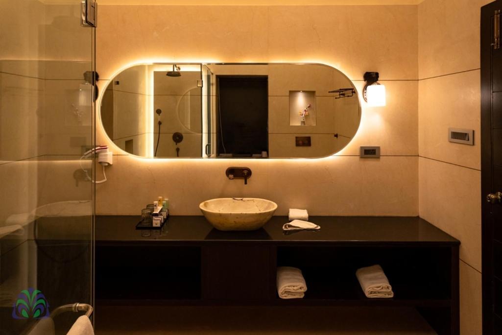 Hotel Basant Vihar Palace Bikaner Zewnętrze zdjęcie