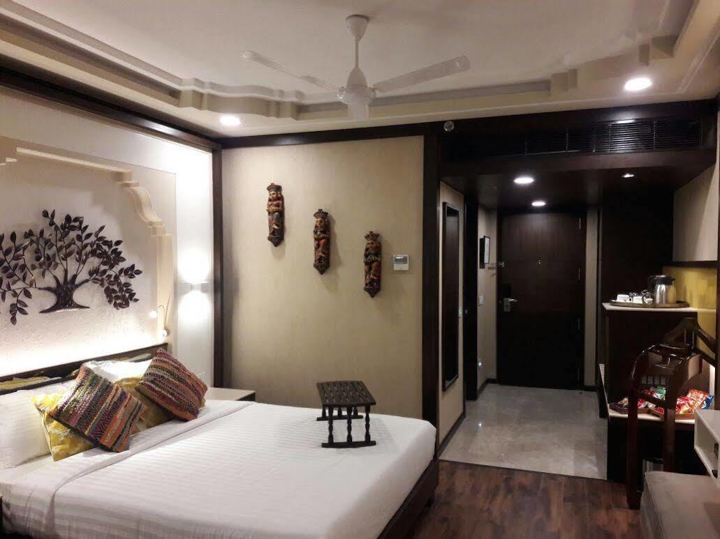 Hotel Basant Vihar Palace Bikaner Zewnętrze zdjęcie